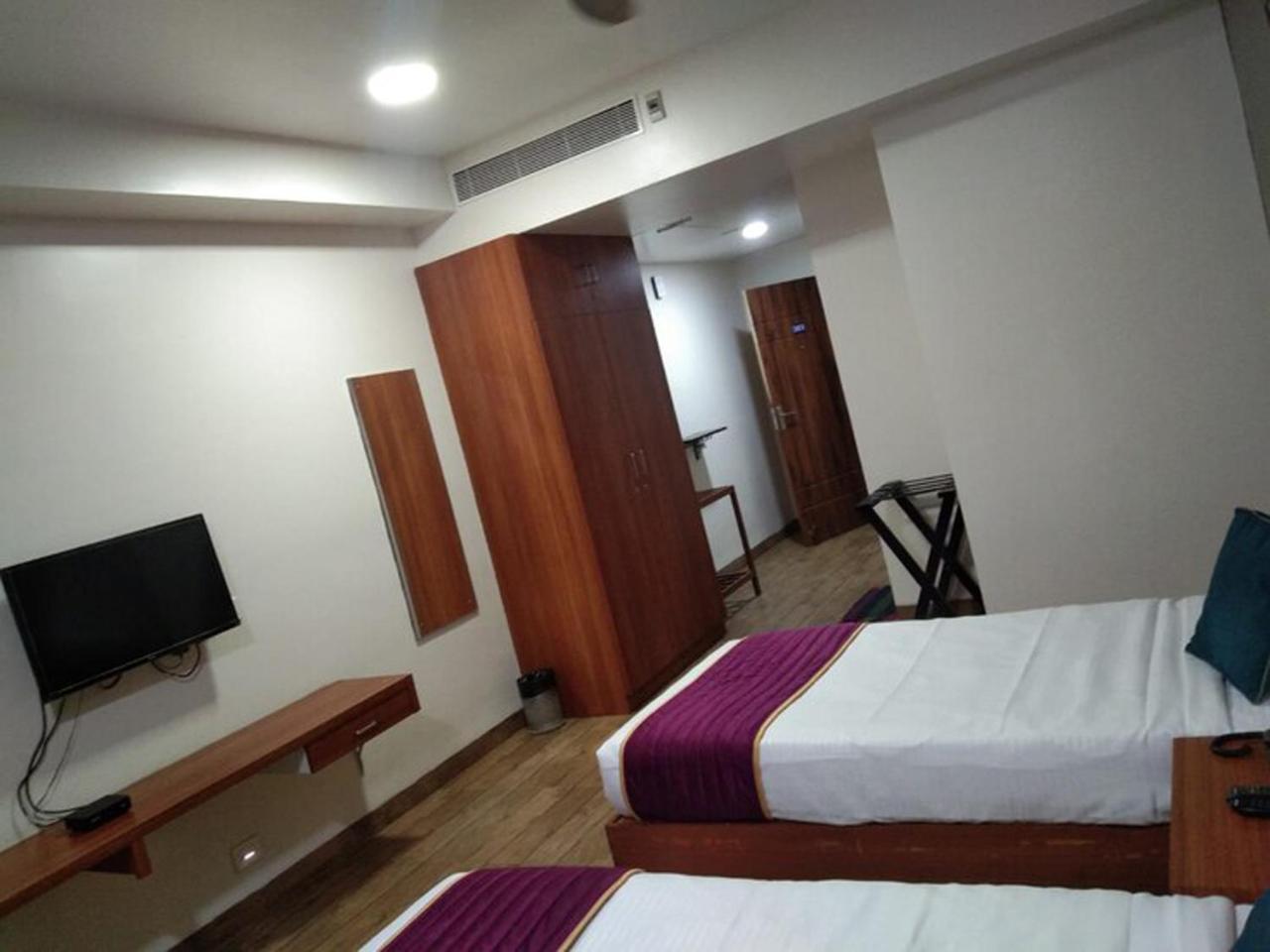 Dsquare Omr By K Hotels Csennai Kültér fotó
